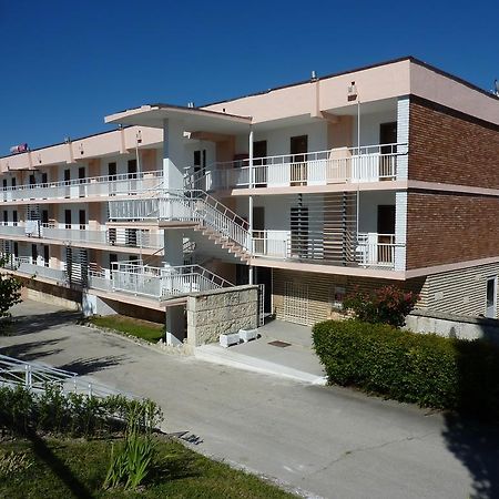 Hotel Zarya Golden Sands Exterior foto