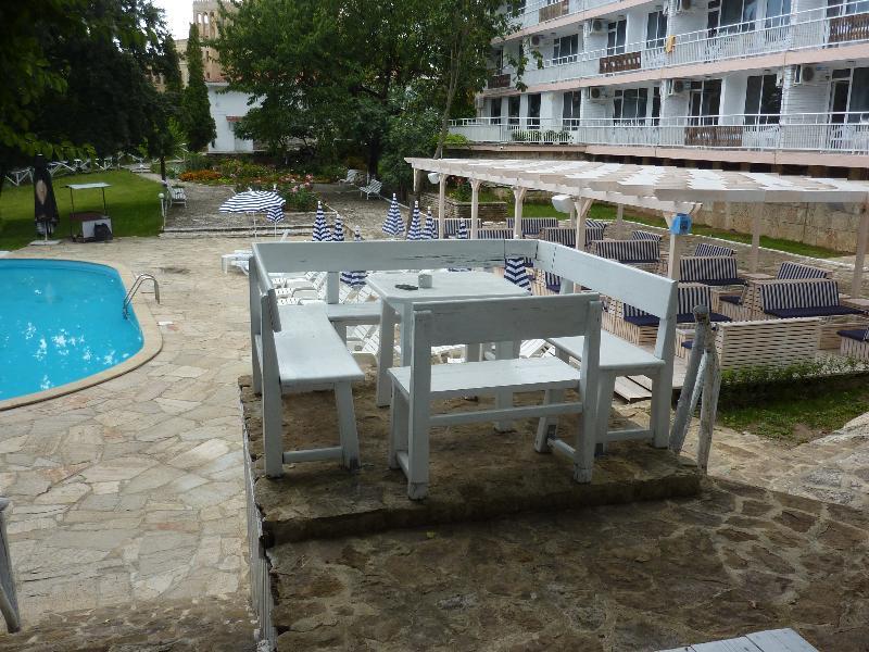 Hotel Zarya Golden Sands Exterior foto