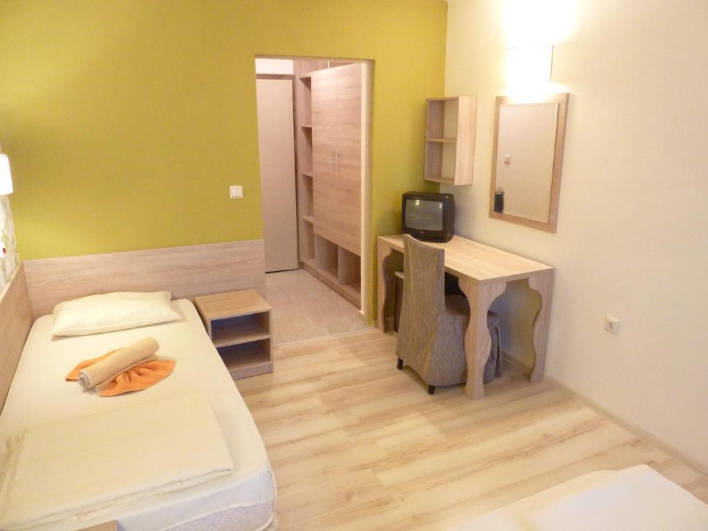 Hotel Zarya Golden Sands Habitación foto