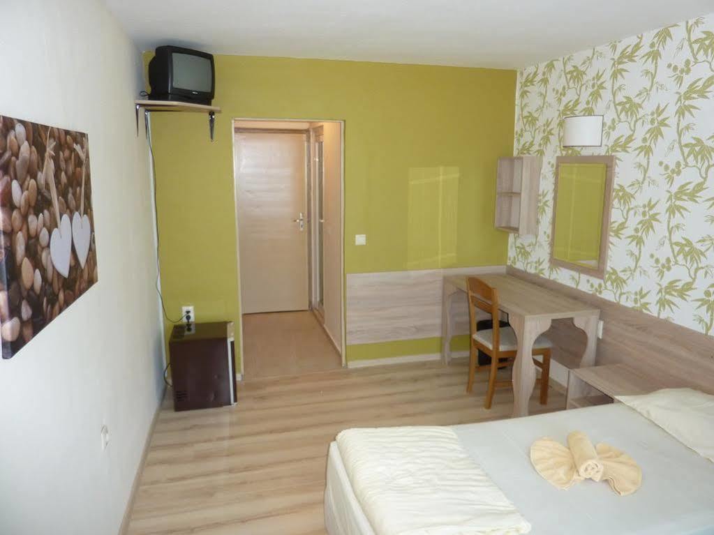 Hotel Zarya Golden Sands Exterior foto