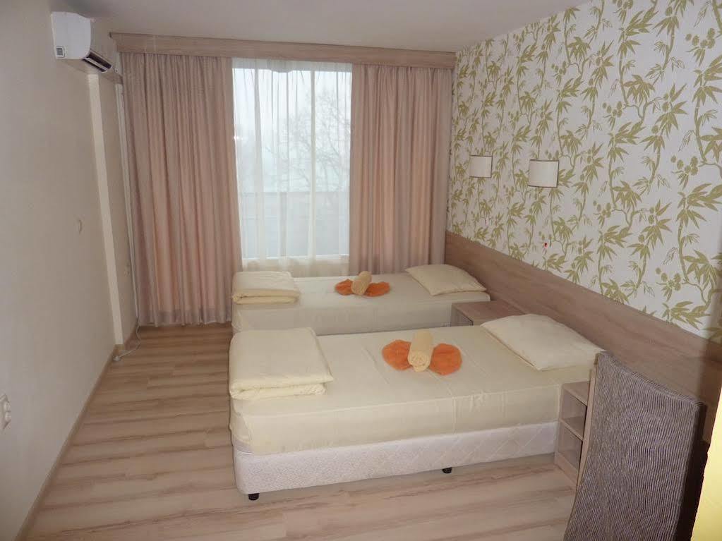 Hotel Zarya Golden Sands Exterior foto