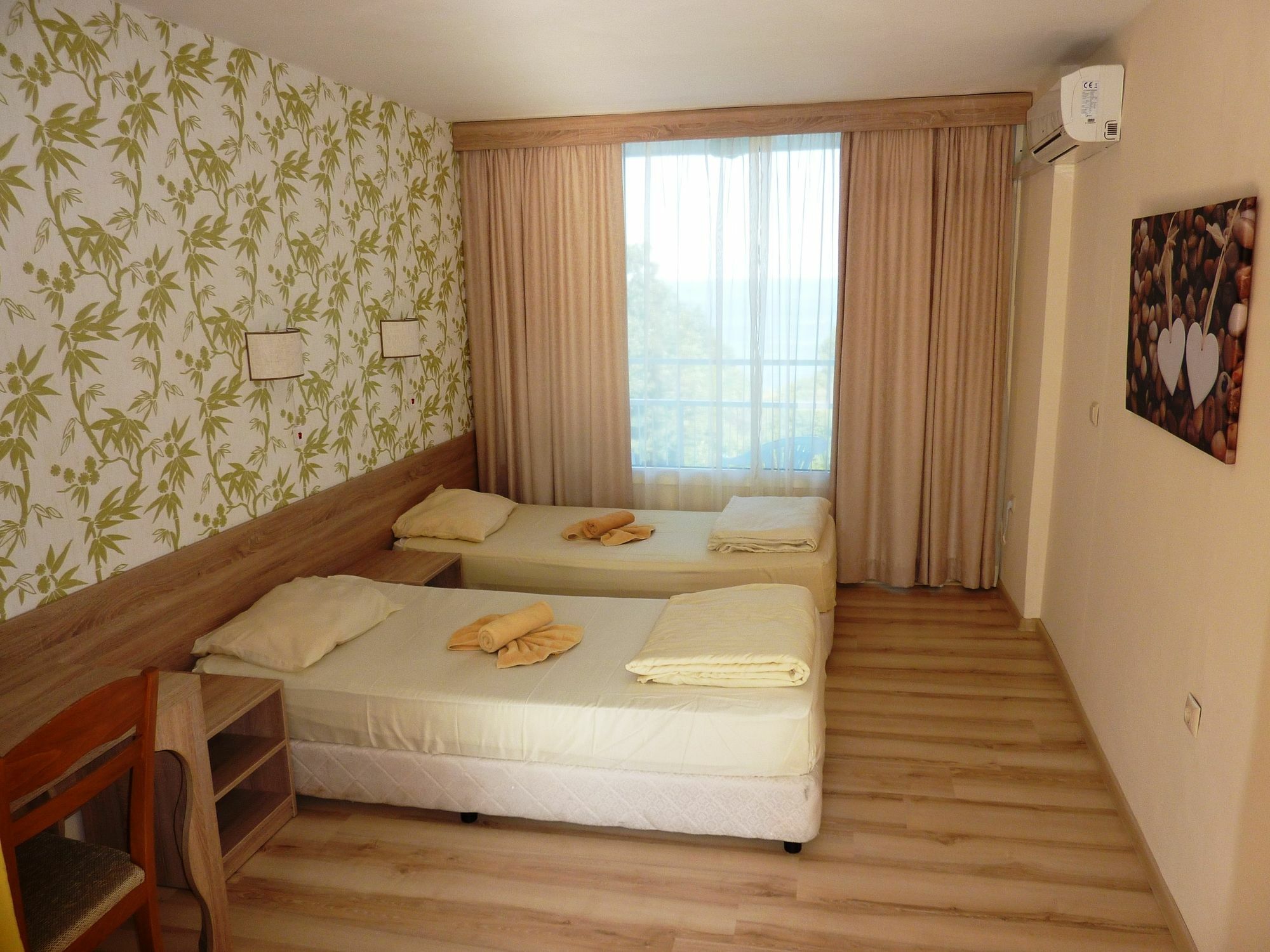 Hotel Zarya Golden Sands Exterior foto